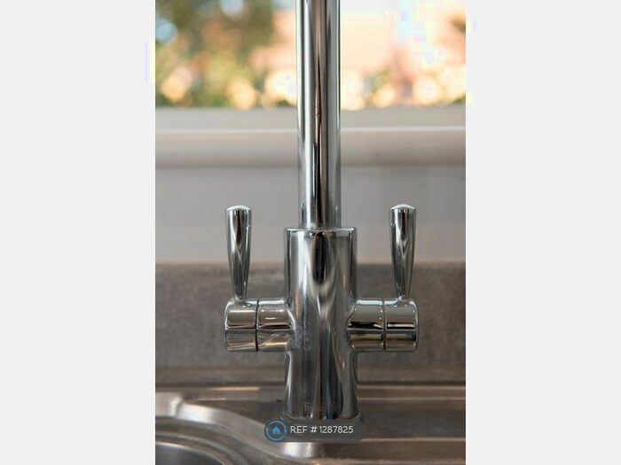 2 Bedroom Terraced House To Rent In Dene Court, South Croydon CR2