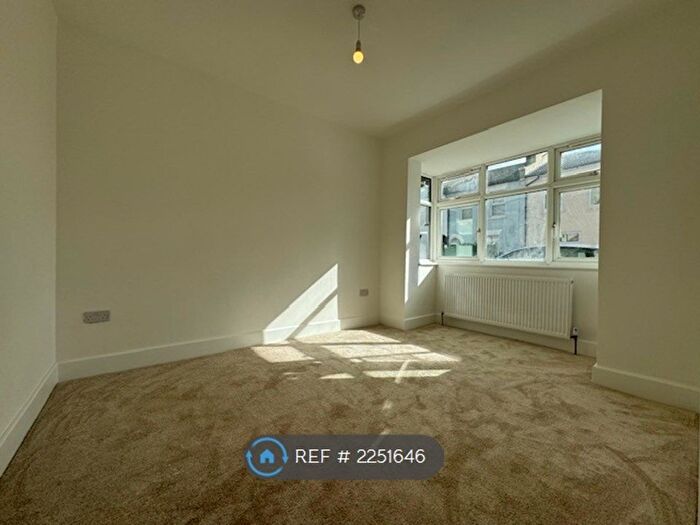 2 Bedroom Terraced House To Rent In Suffolk Street, London, E7