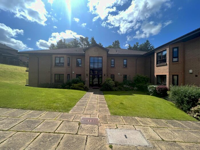 2 Bedroom Flat To Rent In Henderland Road, Bearsden, Glasgow, G61