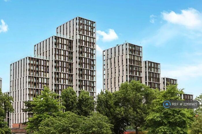 2 Bedroom Flat To Rent In Bryant Apartments, Harrow, HA1