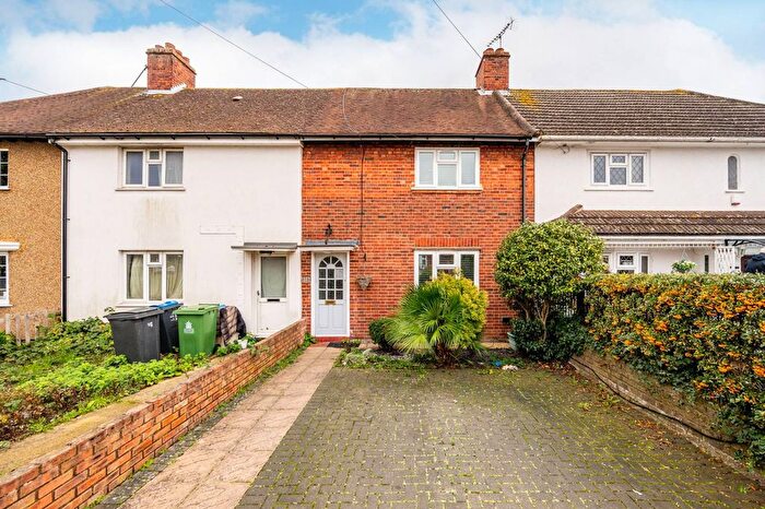 3 Bedroom Terraced House To Rent In Dickerage Road, New Malden, KT3