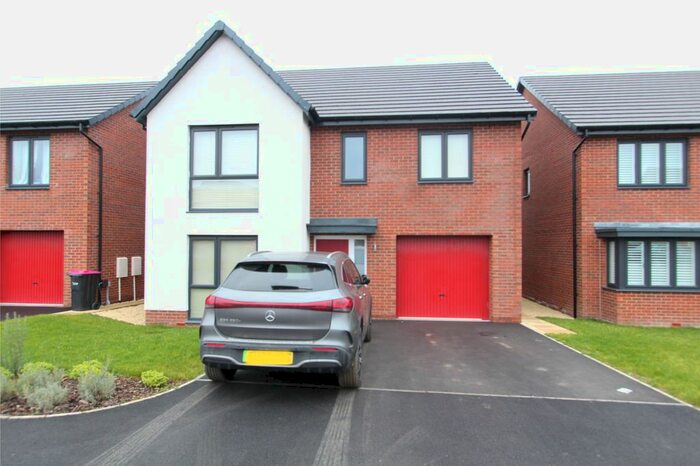 4 Bedroom Detached House To Rent In Hawes Way, Waverley, S60