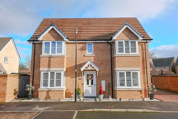 3 Bedroom Detached House For Sale In Copse View, North Moreton, OX11