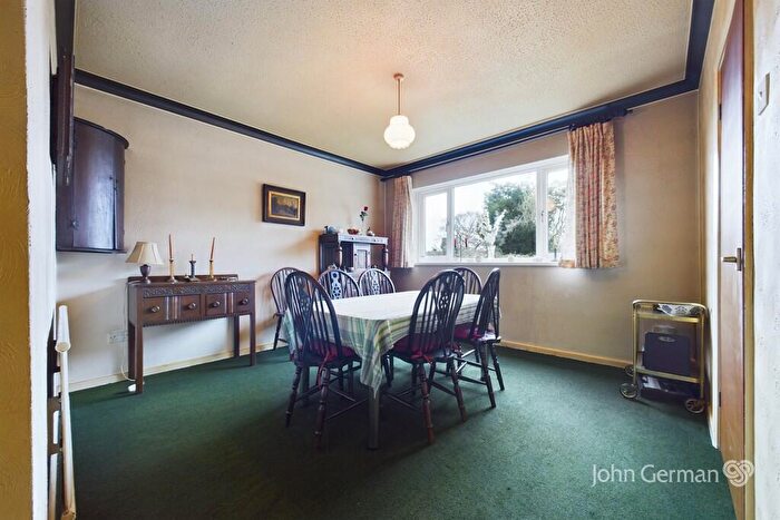 4 Bedroom Detached House For Sale In New Road, Alton, ST10