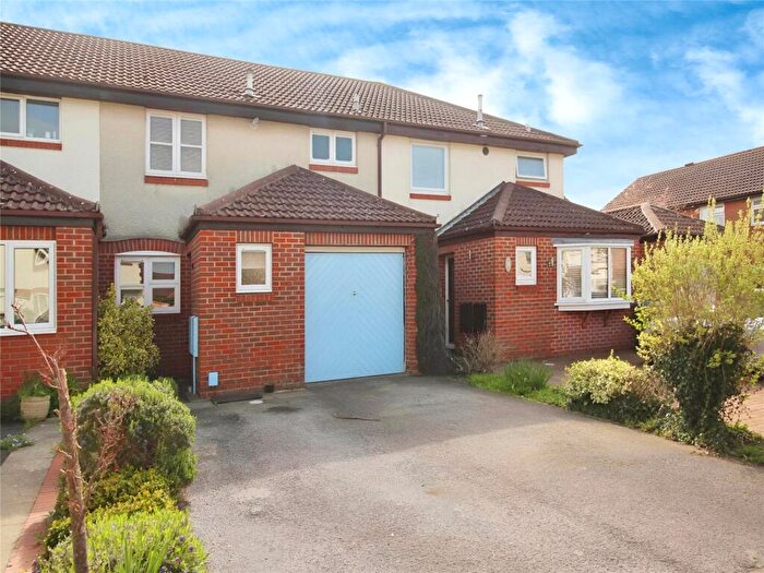 3 Bedroom Terraced House To Rent In Campion Close, Warsash, Southampton, SO31
