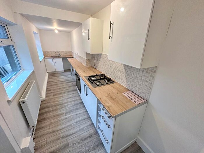 2 Bedroom Terraced House To Rent In West Street, CW1