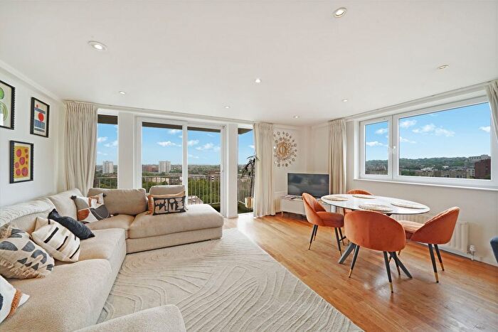 2 Bedroom Flat To Rent In Buttermere Court, Boundary Road, NW8