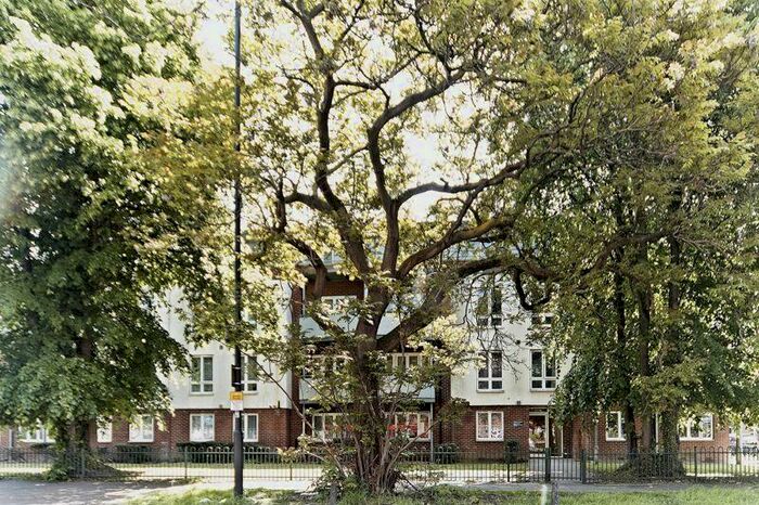 2 Bedroom Apartment To Rent In Mitcham Park, Mitcham, CR4