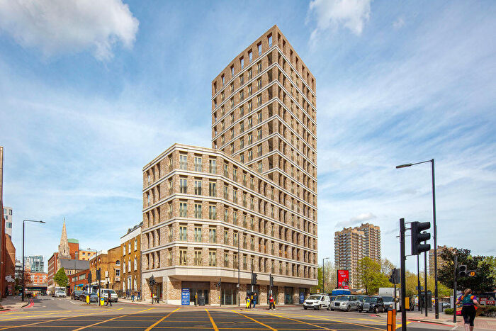 2 Bedroom Flat To Rent In Ensign Court, Ensign Street, London, E1