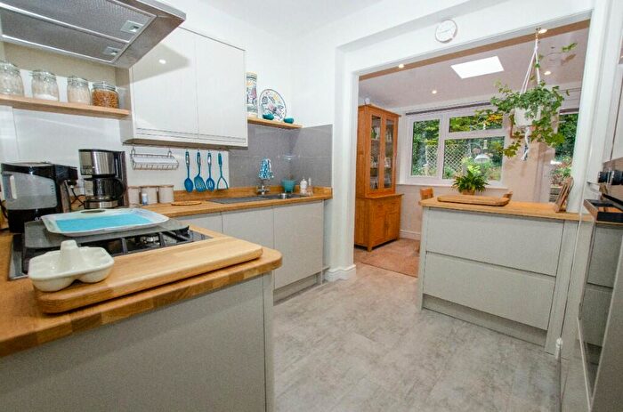 2 Bedroom Semi-Detached Bungalow For Sale In September Close, Southampton, Hampshire, SO30