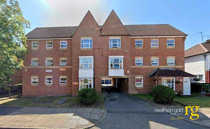 2 Bedroom Apartment To Rent In Cavendish Avenue, Harrow, HA1