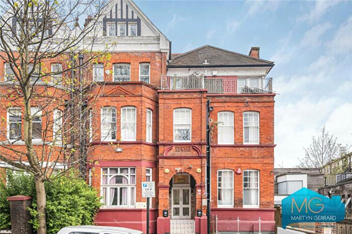 4 Bedroom Apartment For Sale In Frognal, Hampstead, London, NW3