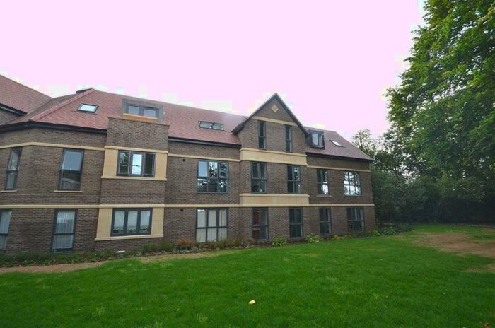 2 Bedroom Apartment To Rent In Dunstable, LU6