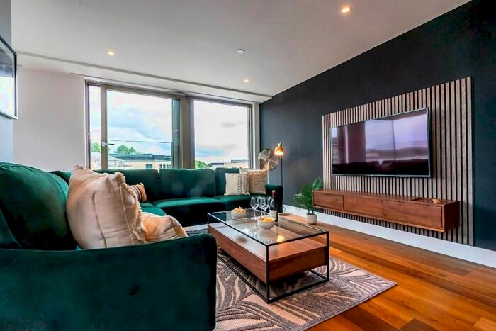 2 Bedroom Flat To Rent In Penn Street, London, N1