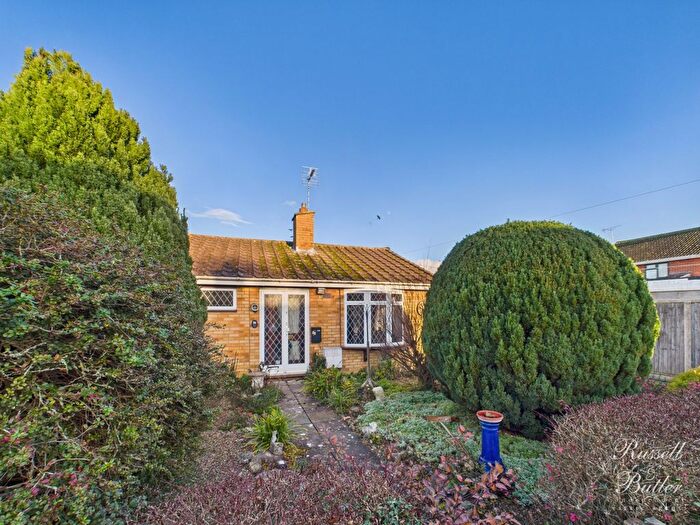 1 Bedroom Semi-Detached Bungalow For Sale In Springfields, Padbury, Buckingham, MK18