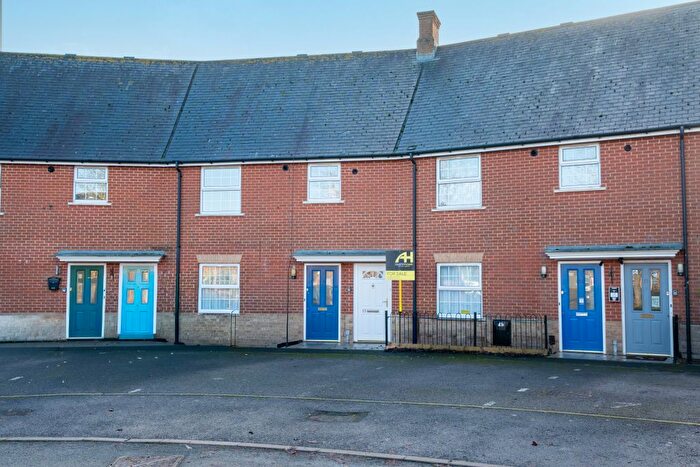 1 Bedroom Maisonette For Sale In Johnson Way, Ludgershall, SP11