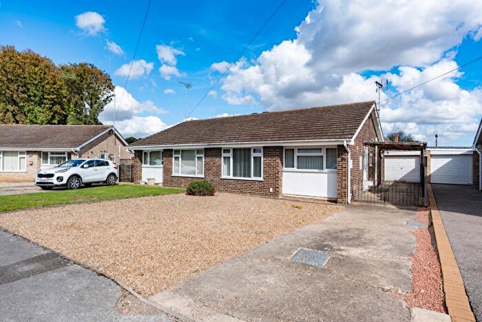 2 Bedroom Semi-Detached Bungalow For Sale In Oak Crescent, Boston, Lincolnshire, PE21