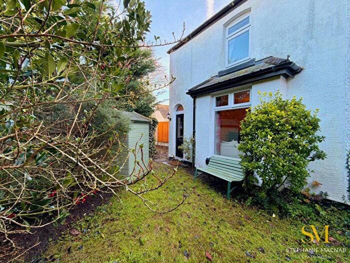 2 Bedroom Cottage For Sale In Green Lane, Formby, Liverpool, L37