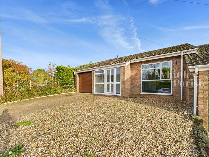 3 Bedroom Detached Bungalow To Rent In St Michaels Road, Long Stratton, NR15