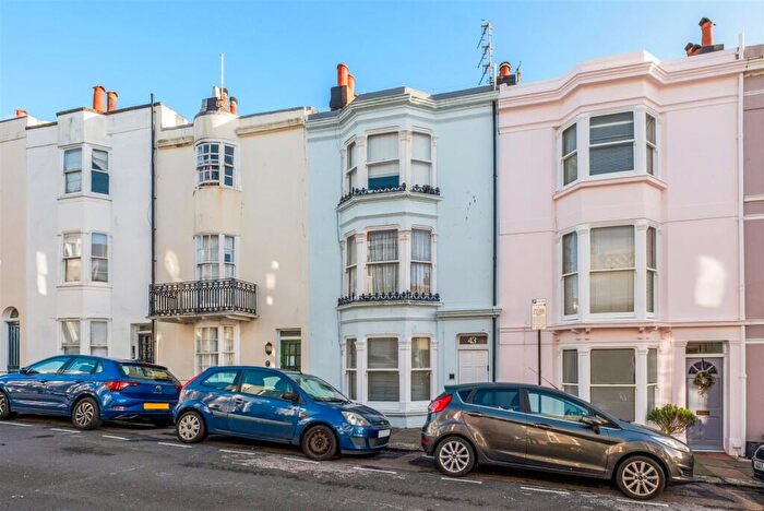 2 Bedroom Apartment For Sale In Temple Street, Brighton, BN1