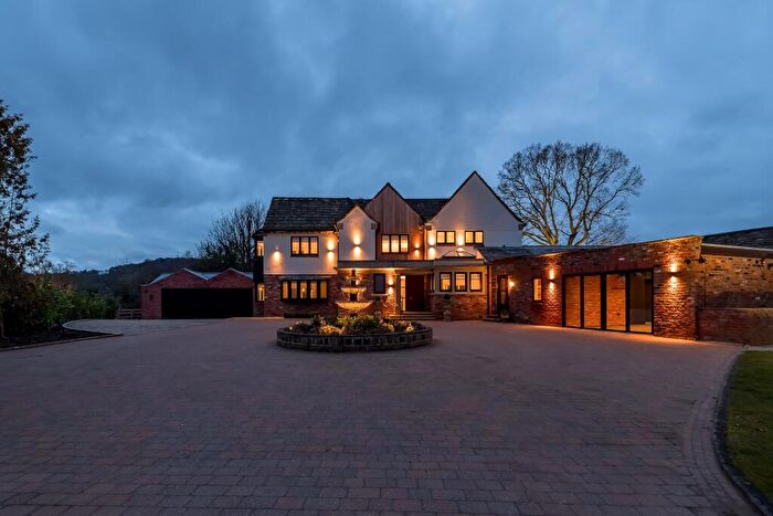 4 Bedroom Detached House To Rent In Hough Lane, Alderley Edge, Cheshire, SK9