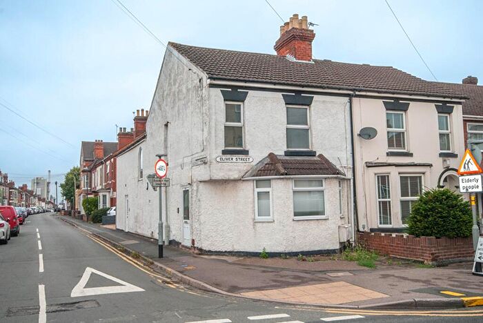 1 Bedroom Flat To Rent In Oliver Street, Rugby, CV21