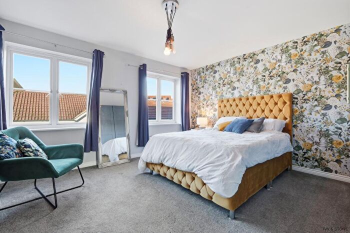 4 Bedroom Terraced House For Sale In Tomlinson Road, Flitch Green, Dunmow, Essex, CM6