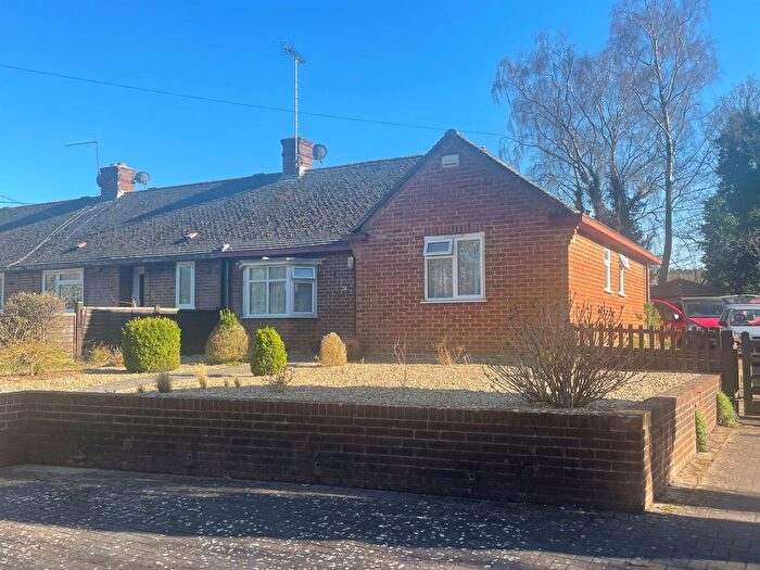 3 Bedroom Semi-Detached Bungalow For Sale In Hammer Hill, Haslemere, GU27