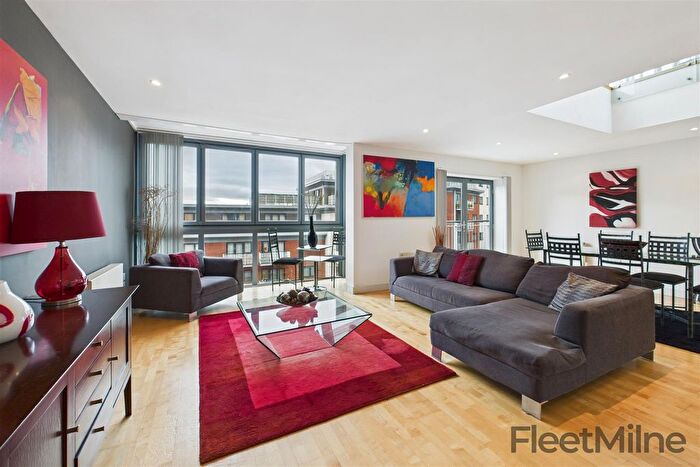 2 Bedroom Flat To Rent In King Edwards Wharf, Sheepcote Street, Birmingham, B16