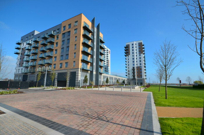 2 Bedroom Apartment To Rent In Peninsula Quay, Pegasus Way, Gillingham, ME7