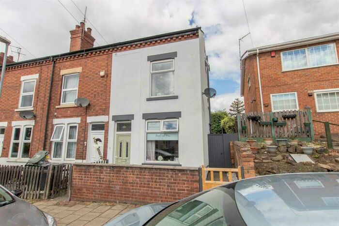 3 Bedroom End Of Terrace House To Rent In St. Albans Road, Arnold, Nottingham, NG5