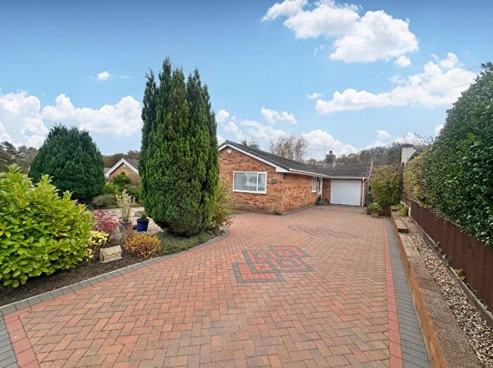 3 Bedroom Detached Bungalow For Sale In Holmwood Avenue, Barnston, Wirral, CH61