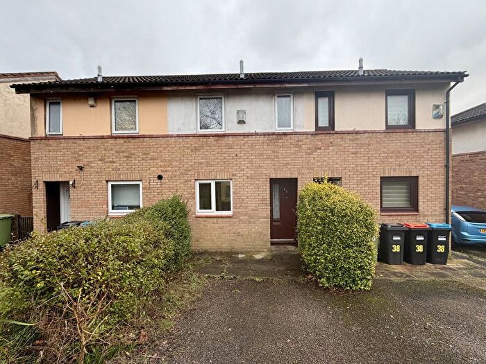 2 Bedroom Terraced House For Sale In Wimbledon Place, Bradwell Common, MK13