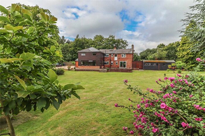 6 Bedroom Detached House For Sale In Southampton Road, Whiteparish, Salisbury, Wiltshire, SP5