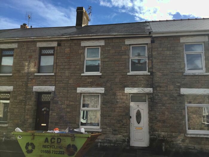 3 Bedroom Terraced House To Rent In Edward Street, Bridgend, CF31