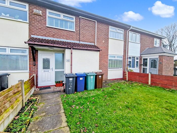 3 Bedroom Terraced House To Rent In Kirklees Walk, Whitefield, M45