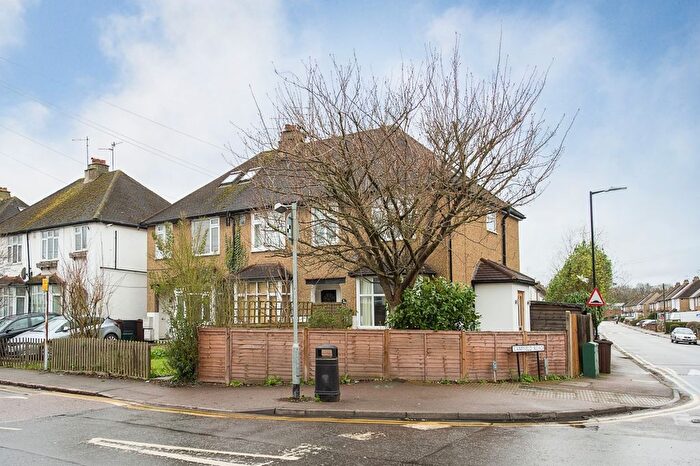 2 Bedroom Semi-Detached House To Rent In Sutton Road, St.Albans, AL1