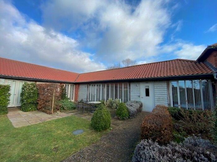 3 Bedroom Barn Conversion To Rent In Lackford, Bury St Edmunds, IP28