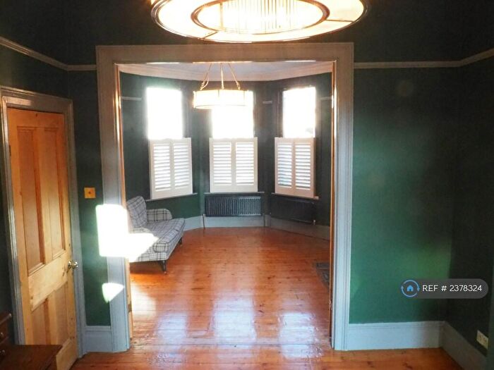 4 Bedroom Terraced House To Rent In Hewitt Road, London, N8