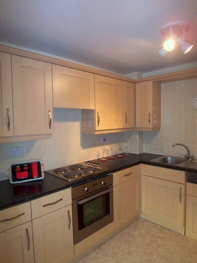 2 Bedroom Flat To Rent In Woodsome Park, Woolton, Liverpool, L25