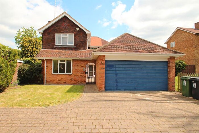 4 Bedroom Detached House To Rent In High Street Green, Hemel Hempstead, HP2