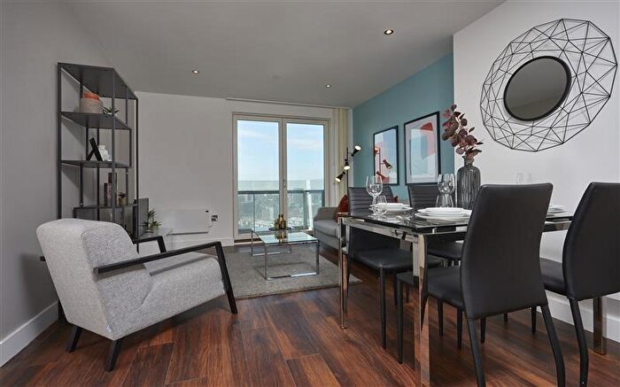 2 Bedroom Apartment To Rent In Greengate New Bridge Street Salford, M3