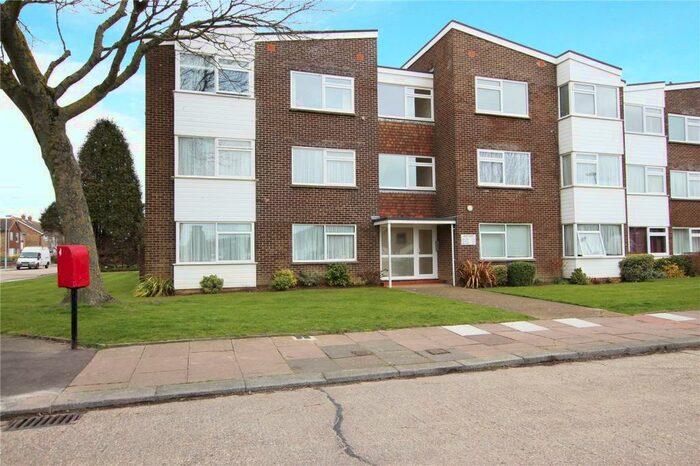 2 Bedroom Apartment To Rent In Lincett Court, Lincett Avenue, Worthing, West Sussex, BN13