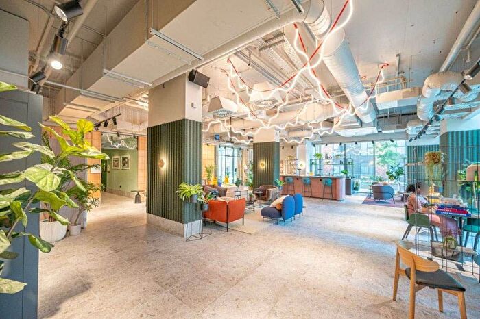 Studio To Rent In Uncle Colindale, Colindale, London, NW9