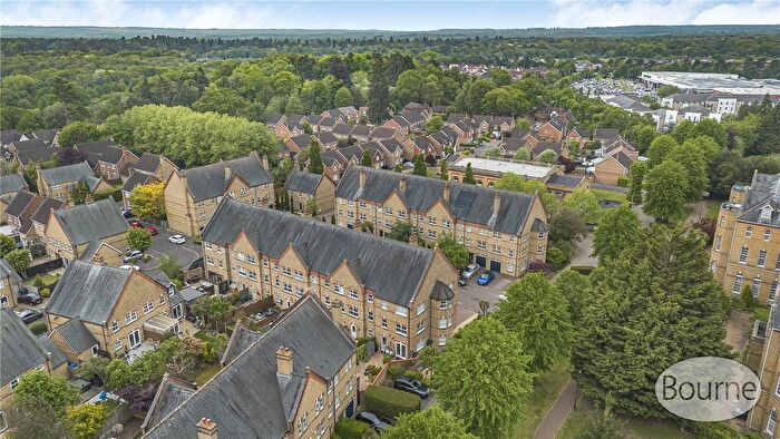 4 Bedroom End Of Terrace House For Sale In Silistria Close, Knaphill, Woking, Surrey, GU21