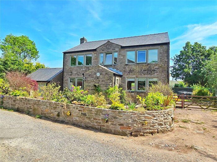 3 Bedroom Detached House For Sale In Tunstead, Bacup, Rossendale, OL13