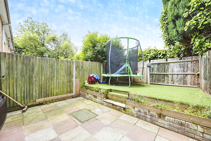 3 Bedroom Terraced House For Sale In Bramshaw Road, Canterbury, CT2