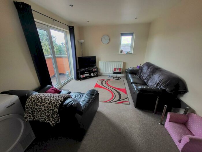 2 Bedroom Flat To Rent In Linwood House, Seymour Road, Astley Bridge, Bolton, BL1