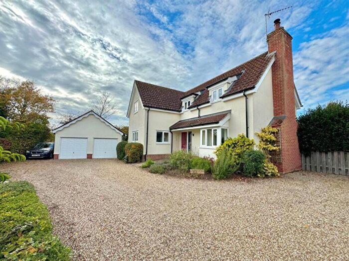 4 Bedroom Detached House For Sale In Ipswich Way, Pettaugh, Stowmarket, IP14