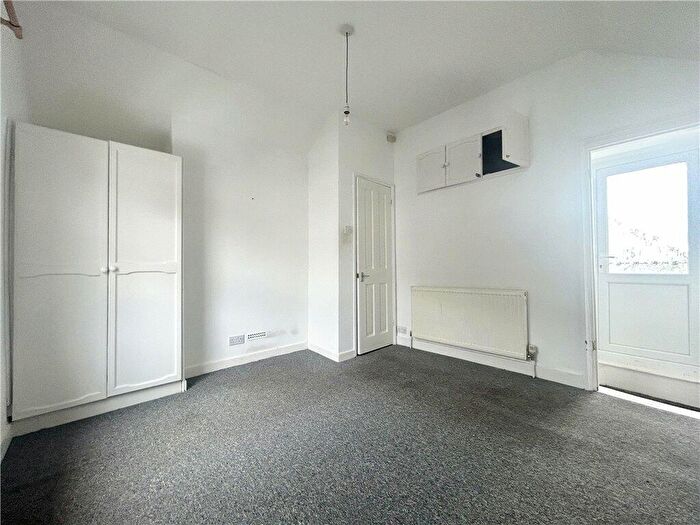 3 Bedroom Terraced House For Sale In South Street, Ventnor, Isle Of Wight, PO38